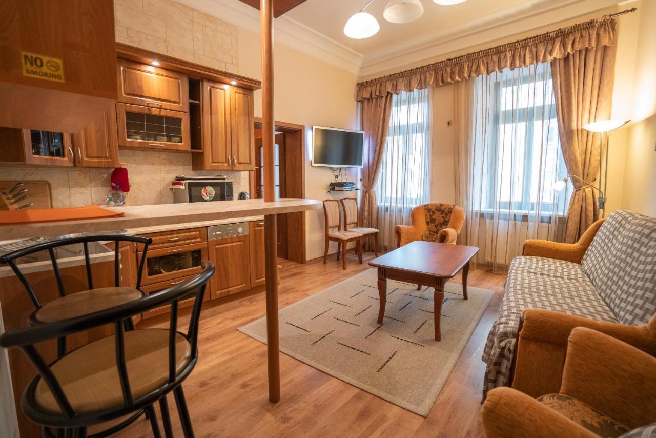 Apartment Ferdinand كارلوفي فاري المظهر الخارجي الصورة